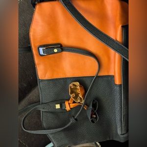 Woman’s pocketbook